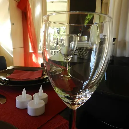 La Roulotte De Champia *